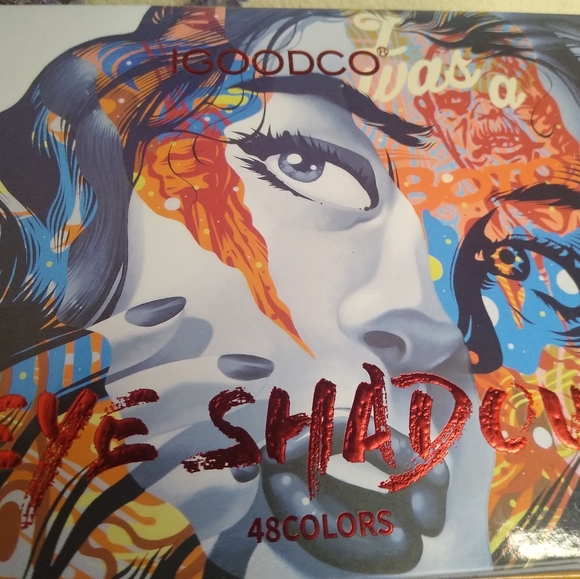 48 Color Eyeshadow Palette - Picture 2 of 6